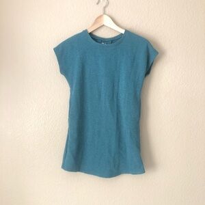 Z by Zella Yoga tunic top with cut out back